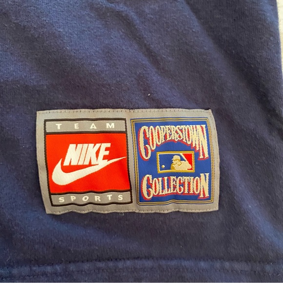 Nike Cooperstown Men’s Yankees shirt - Picture 4 of 7